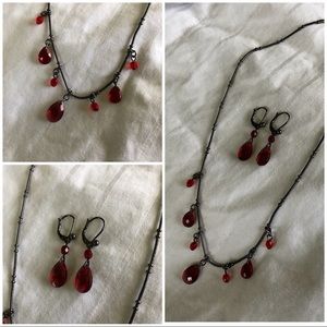 Loft Necklace and Earring set